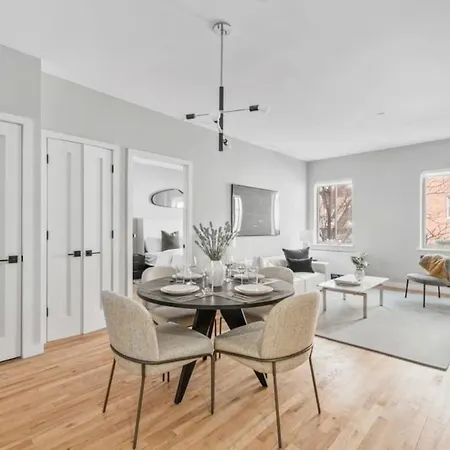 Top Notch 2 Bedroom Minutes From Central Park